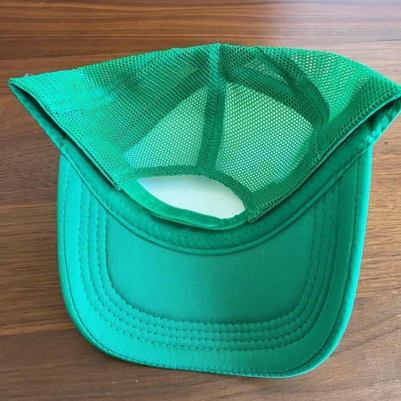 Retro Y2K Unisex The Simpson Americas Most Armed and Dangerous Trucker Hat - Picture 4 of 4